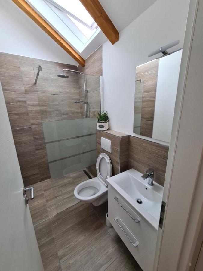 Apartman Bracera 프리모스턴 외부 사진